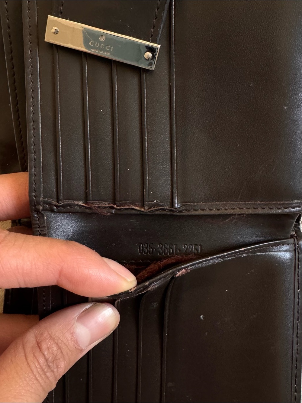 Vintage Gucci monogram brown wallet with leather trim - Picture 9 of 9